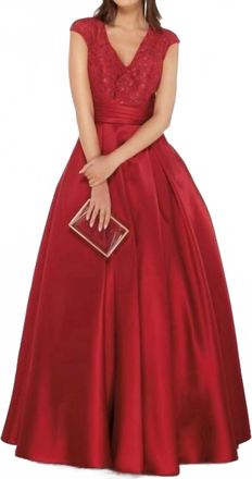 Alyce Paris Pleated Skirt Lace Bodice Dress In Crimson Red