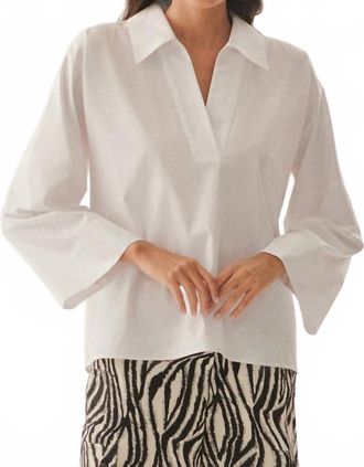 Exquise Lucia Collared Poplin V-Neck Blouse In White