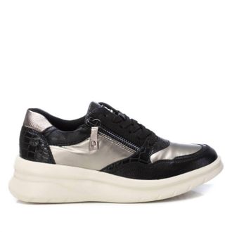 Xti Womens Trainer Sneakers In Black