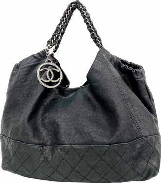Chanel Black Leather Tote Bag (Pre-Owned)