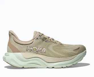 Hoka One One Womens Arahi 8 Sneaker In Oyster Mushroom/truffle Salt