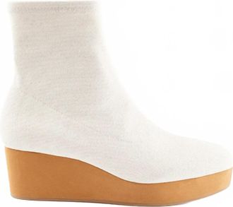 Cecelia New York Womens Gate Stretch Boot In White