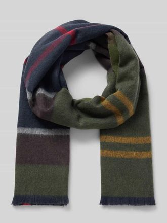 Barbour Schal mit Fransen in Oliv, Gr&ouml;&szlig;e 1