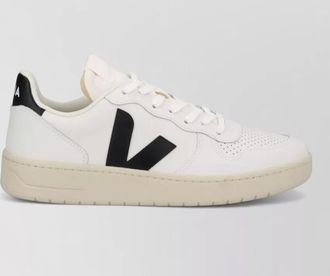 Veja leather low-top sneakers
