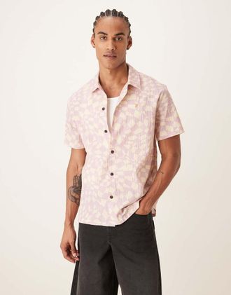 Farah Angelo - Camicia a maniche corte rosa con stampa astratta