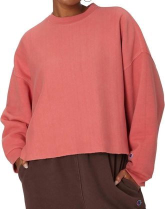 Champion Reverse Weave Crewneck Sweatshirt In Picante Pink