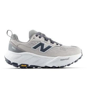 New Balance Mujer Fresh Foam X Hierro Trek en Gris, Gamuza/Malla, Talla 36.5