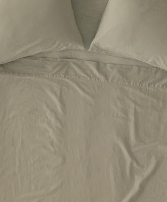 Pact Organic Cotton Organic Room Service Sateen Flat Sheet in Spray Green at Nordstrom, Size California King