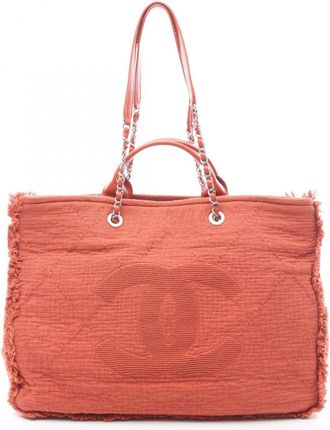 Chanel Red Color Leather Fabric Tote Bag (Pre-Owned)