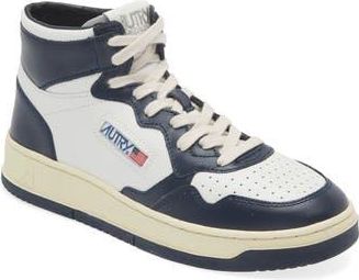 Autry Medalist Mid Sneaker in White/blue at Nordstrom Rack, Size 10Us / 43Eu