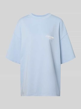 Karo Kauer Oversized T-Shirt mit r&uuml;ckseitigem Statement-Print in Hellblau, Gr&ouml;&szlig;e XL