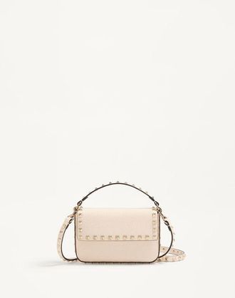 Valentino Garavani Rockstud Grainy Calfskin Pouch Wo
