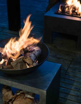 Ivyline Fire Pit & Rectangle Console Granite Finish H52Cm W64Cm