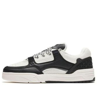 Anta (WMNS) ANTA AOJIE Skateboarding Shoes White Black 922348040-1