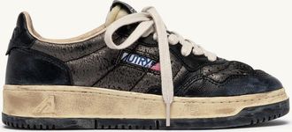Autry MEDALIST LOW SUPER VINTAGE SNEAKERS IN WINTER AND BLACK LEATHER