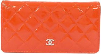 Chanel Coral Color Leather Long Wallet (Bi-Fold) (Pre-Owned)