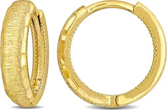 Mimi & Max 15mm Diamond Cut Design Huggie Earrings in Brushed Finish 14K Yellow Gold