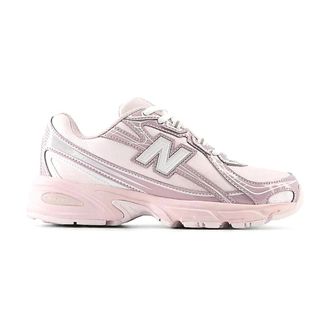 New Balance Training Shoes, female, Pink, Size: 4 1/2 US Sneakers