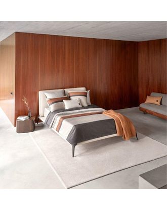 HUGO BOSS 300 Thread Count Carlow Flat Sheet