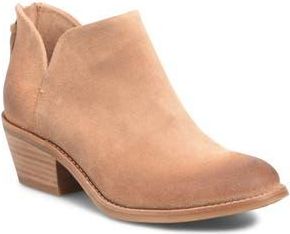 Söfft Angelica Water Resistant Bootie in Desert at Nordstrom Rack, Size 11