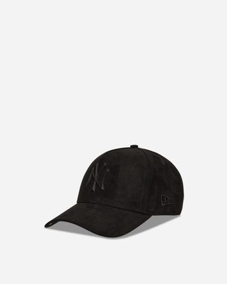 New Era New York Yankees Faux Suede 9FORTY E-Frame Cap Black