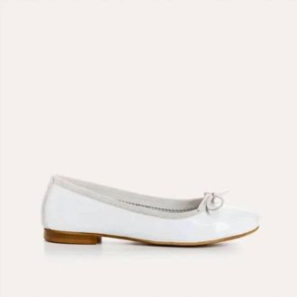 Reqins Womens Carmen Flats In White
