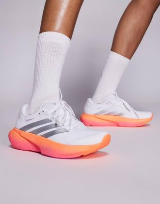 adidas adidas - Running Supernova Rise 3 - Sneakers argento e arancione e rosa sfumato