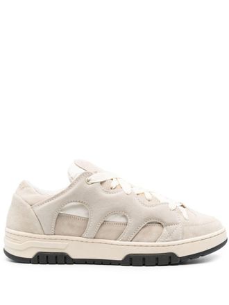 Santha Santha Sneakers Modell 1