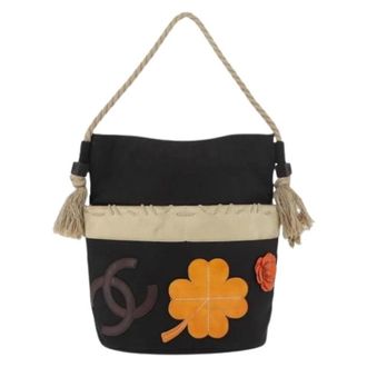 Chanel Pre-owned Bucket Bags, female, Black, Size: ONE SIZE Pre-owned Camellia shoulderbag