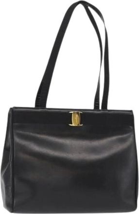 Ferragamo Pre-owned Tote Bags, female, Black, Size: ONE SIZE Pre-owned Leather Shoulder Bag