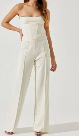 Astr Madison Pintuck Pants In Ivory