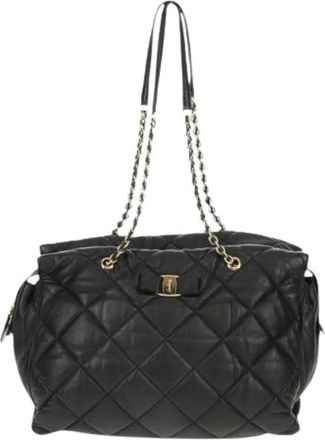Ferragamo Pre-owned Shoulder Bags, female, Black, Size: ONE SIZE Pre-owned Leather Shoulder Bag
