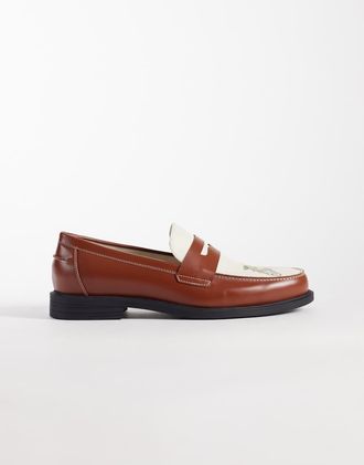 Asos Mocassini stile penny marrone e panna con grafica verde oliva-Multicolore