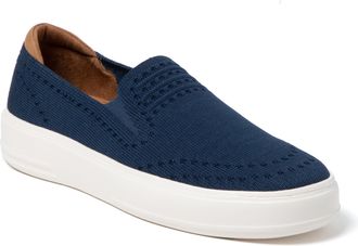 Dearfoams Womens Sophie Slip-On Sneaker