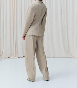 Marella ROUNDED