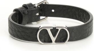 Valentino Garavani Vlogo Signature Leather Bracelet