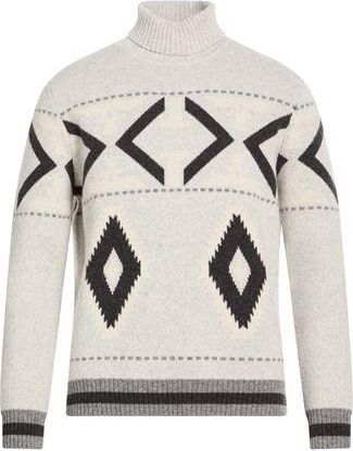 H953 STRICKWAREN - Rollkragenpullover auf YOOX.COM