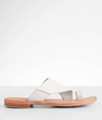 Free People Womens Sant Antoni Leather Sandal In Popcorn