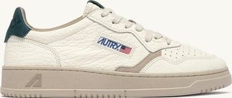 Autry MEDALIST LOW SNEAKERS IN FEATHER GRAY AND DARK SEA LEATHER