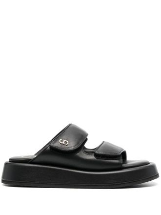 Casadei Ciabatta slippers met logoplakkaat - Zwart
