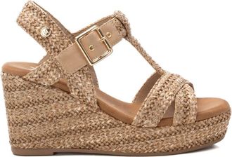 Xti Womens Wedge Sandals In Camel