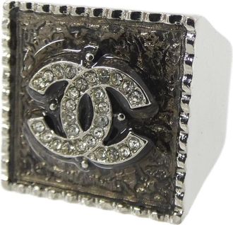Chanel Silver Gray Band Ring (Pre-Owned)