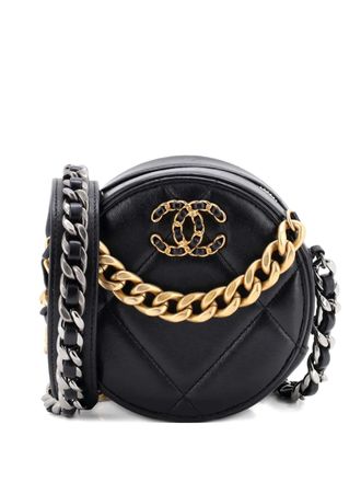Chanel 19 Round with Chain Quilted Leather clutch bag - women - Calf Leather - One Size - Black