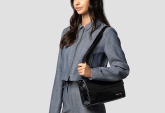 Alexander Smith Holly shoulder bag with shoulder strap in black naplak leather