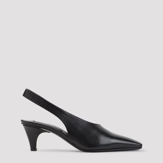 Giorgio Armani Nappa Decollet&eacute;