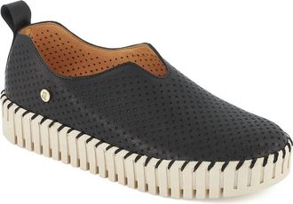 Andrea Womens Slip On Moccasins In Navy