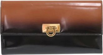 Ferragamo Pre-owned Wallets, female, Multicolor, Size: ONE SIZE Pre-owned Long wallet (bi-fold)