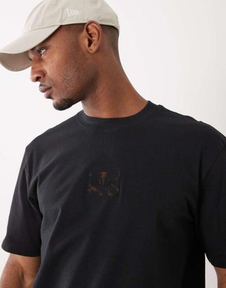 HUGO BOSS HUGO Red - T-shirt comoda nera con etichetta del logo-Nero