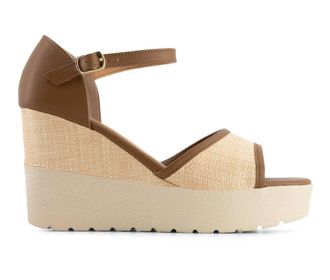 Andrea Womens Ankle Strap Sandal In Beige