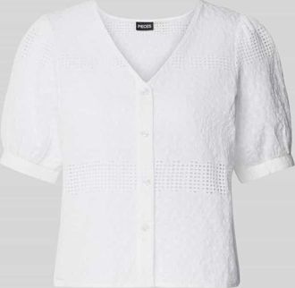 Pieces Regular Fit Bluse mit Lochstickerei Modell TAYA in Offwhite, Gr&ouml;&szlig;e M